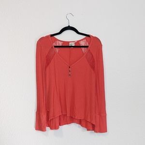 ✨3/$25 White Crow Red Orange Waffle Knit Long Sleeve Top size XS oversized